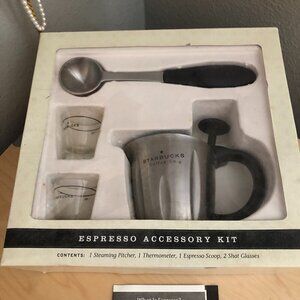 Starbucks Expresso Accessory Kit
